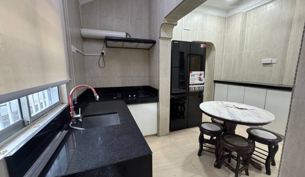 f19eb195-a6af-46d8-9774-eeb549d497eb