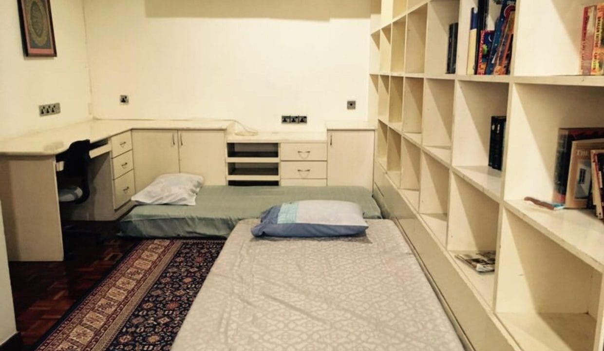 Double Storey Terrace Damansara Utama 011-1166 6021