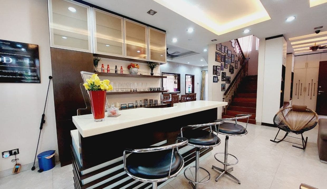 175111c1-ba44-4b5f-9658-4b2f43a939c5