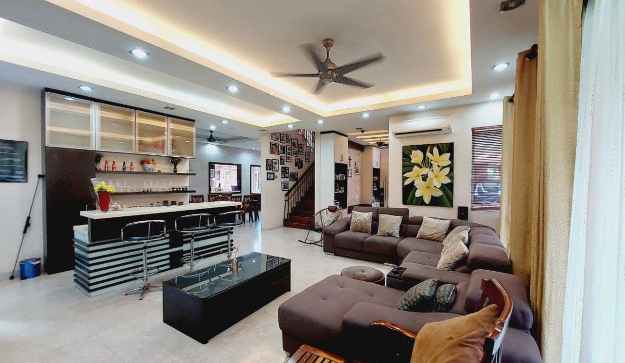 4e8b8f8a-92da-4d1f-a219-5d01169598be