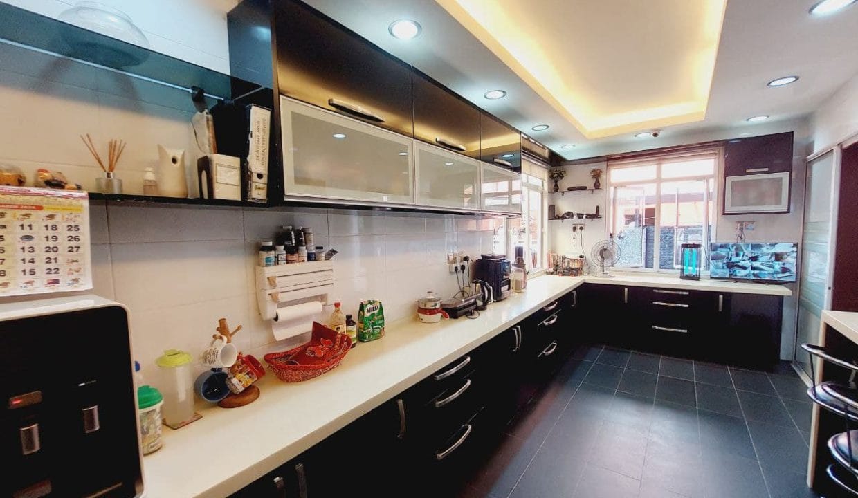 e9a3f740-a896-48fb-be75-4fcf0aefc279