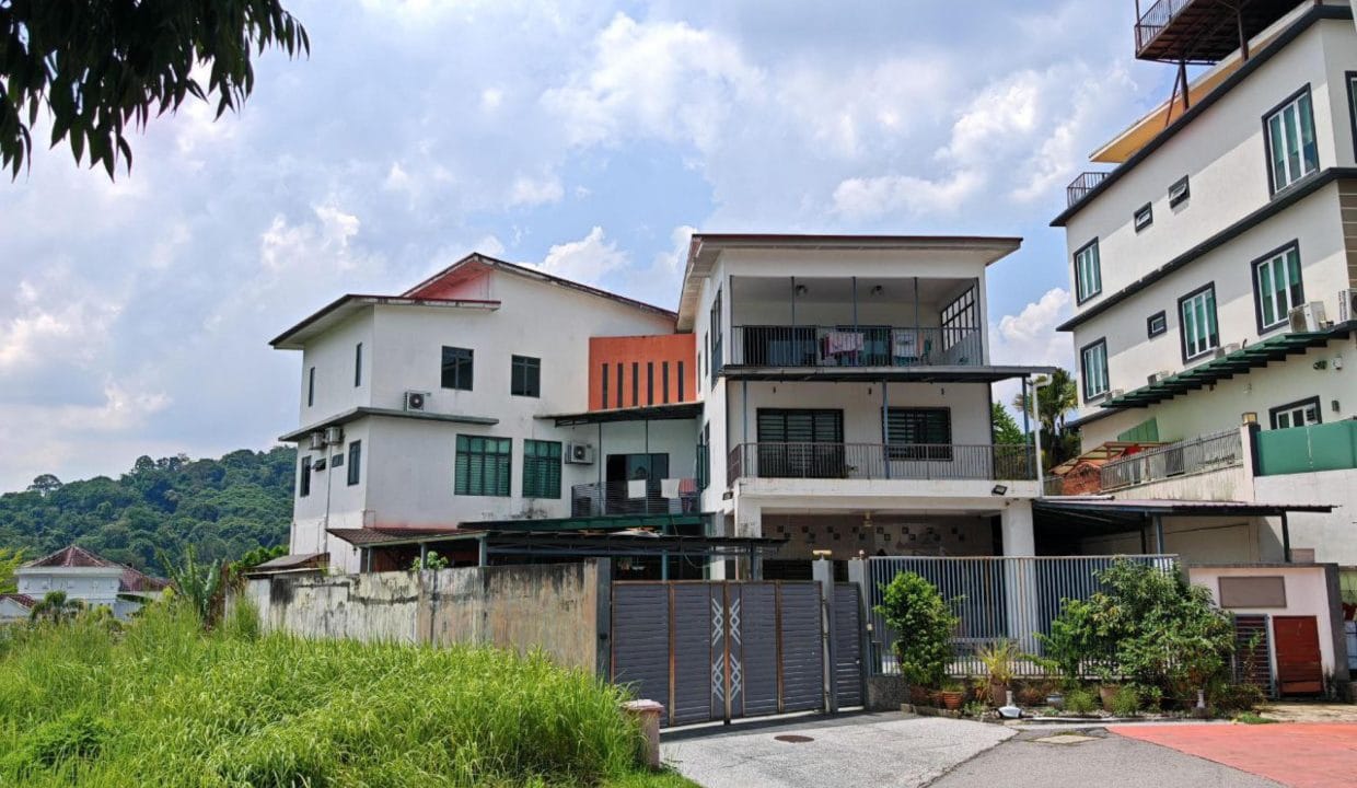 list-84063-01-682d91288abc49.80130783