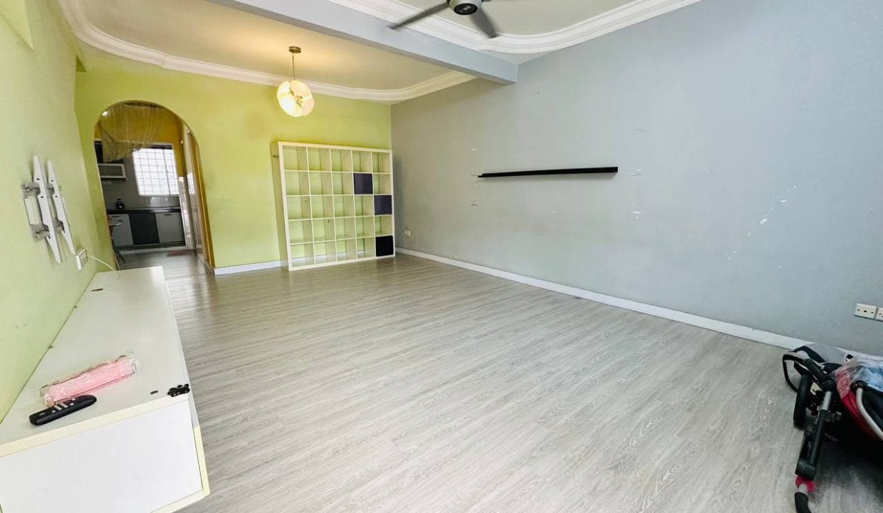 3f27df7f-2f00-4749-a3a2-9273535abcac