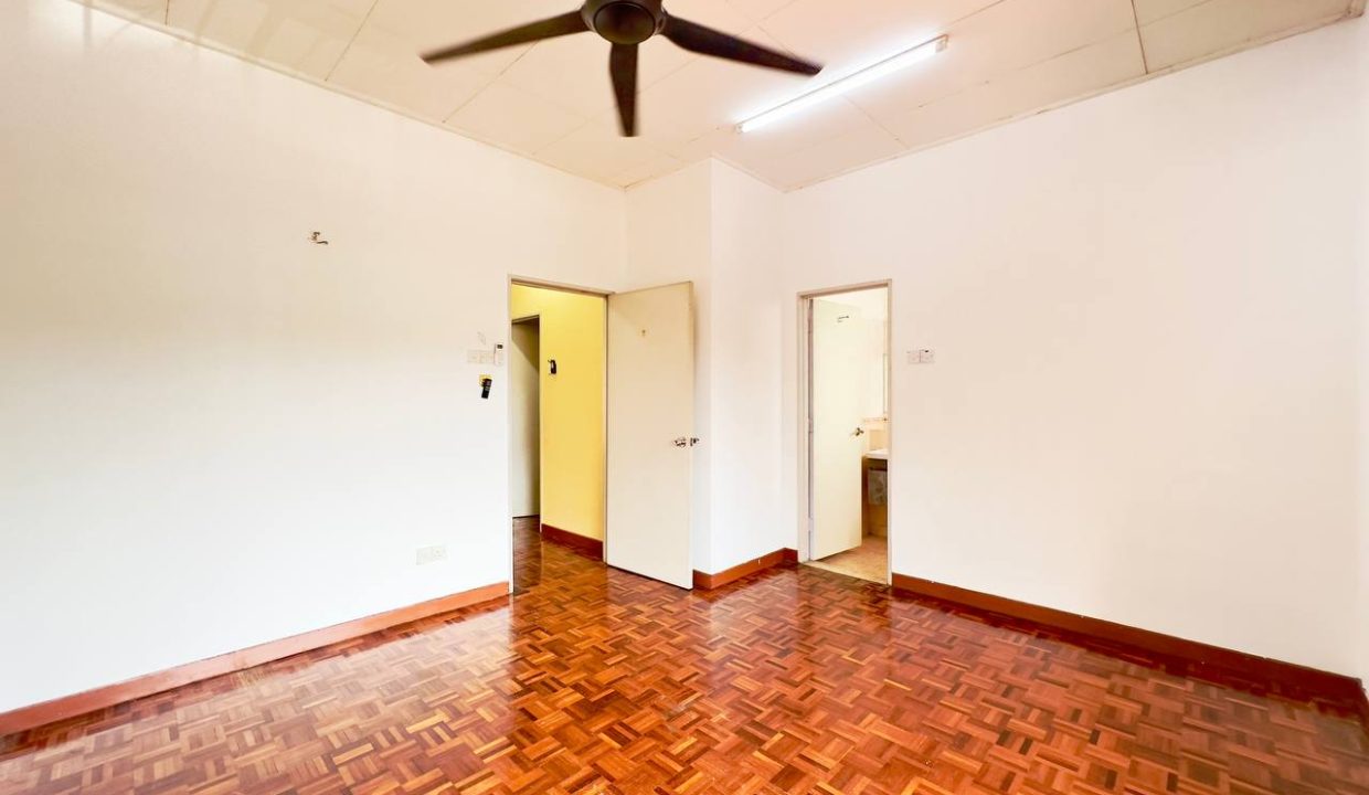 4128437f-dc16-4043-8fbe-2531d596c9bb