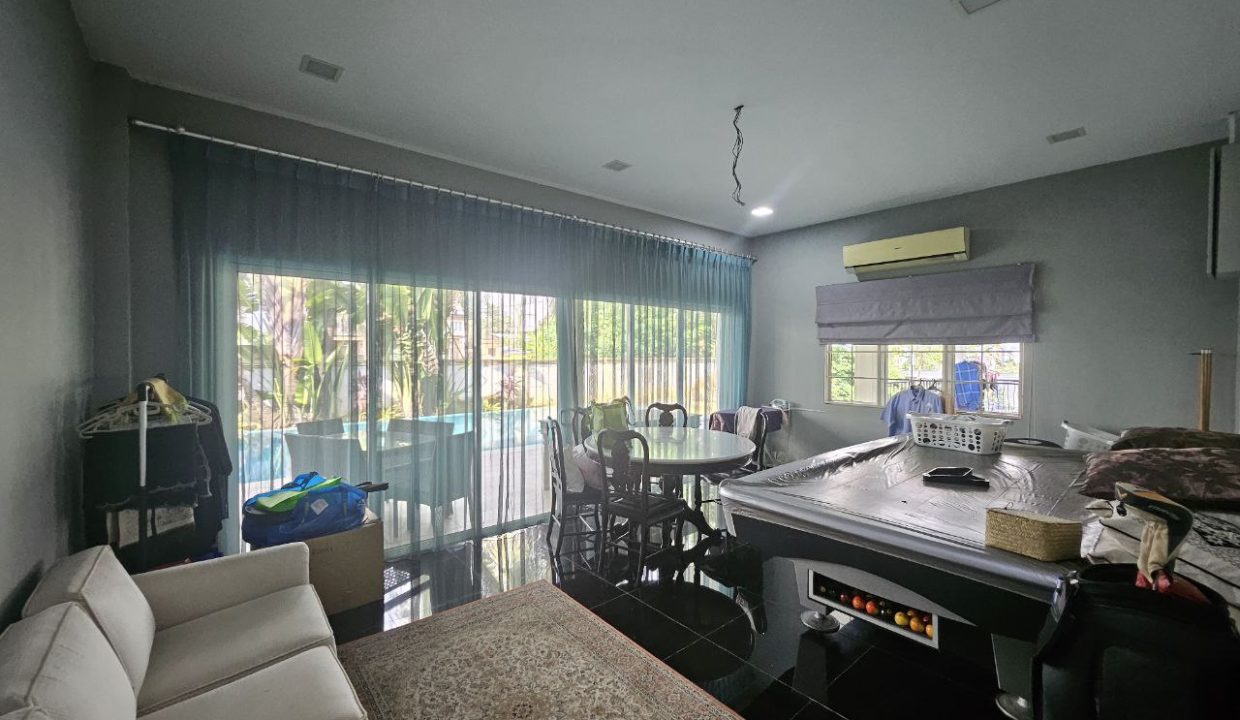 6fce0b19-631e-42b5-a154-219b959b9290