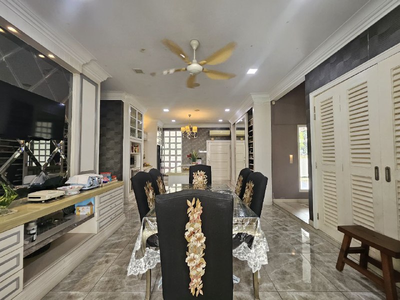 74ee14fc-d66f-4b8e-a061-fb9bc715ffa2