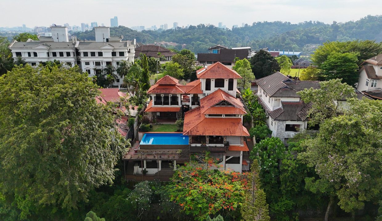 list-72824-02-67d396f6b78e47.71251835