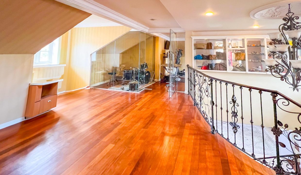 list-96119-28-687e429e1e2e52.74104705