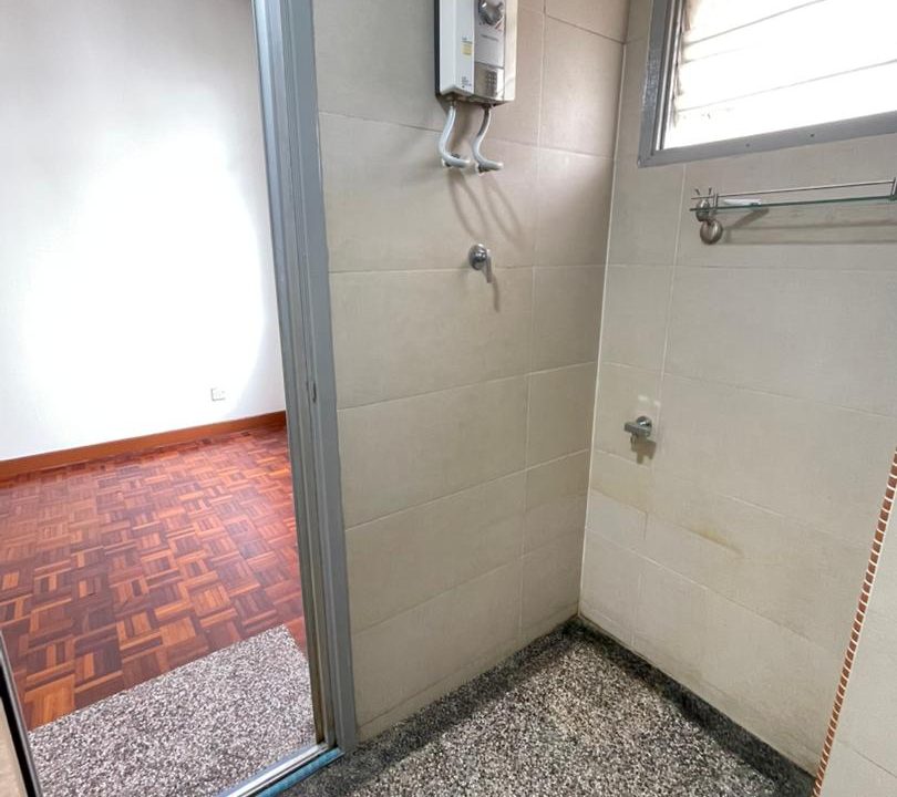 e5ce57a8-a062-406b-a965-972bd67465d5