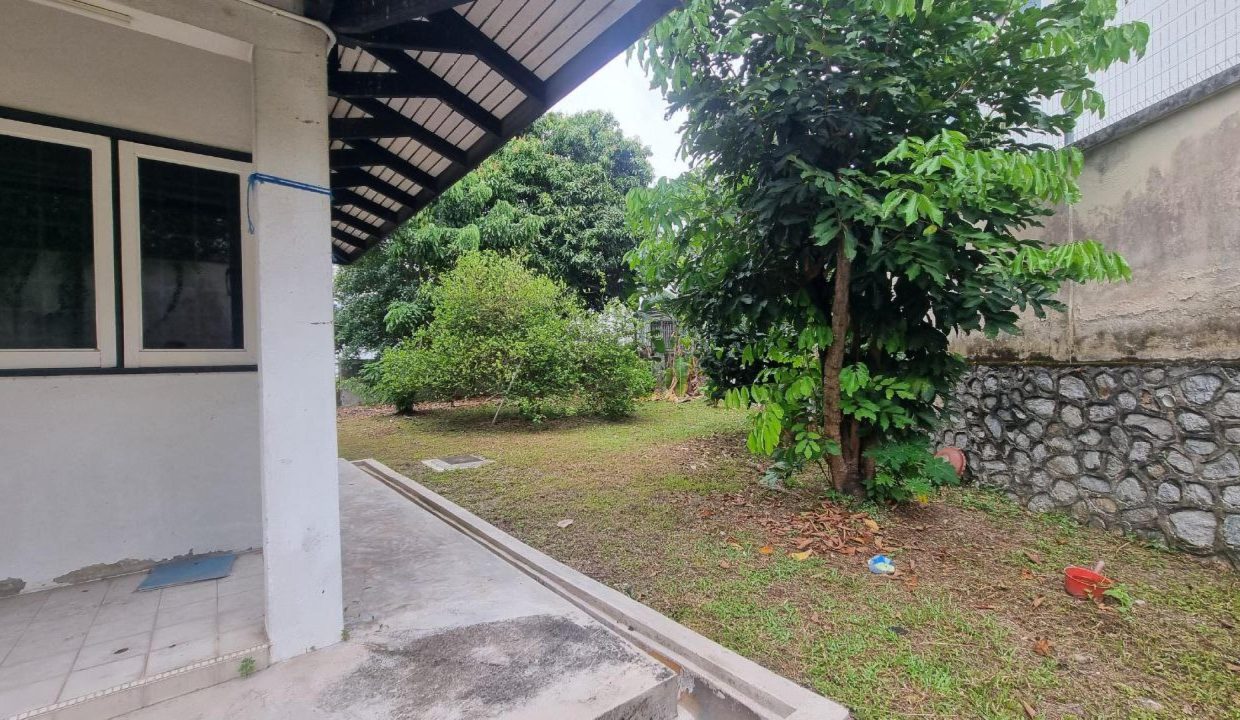 list-114032-06-68f490e6e02da5.49475762