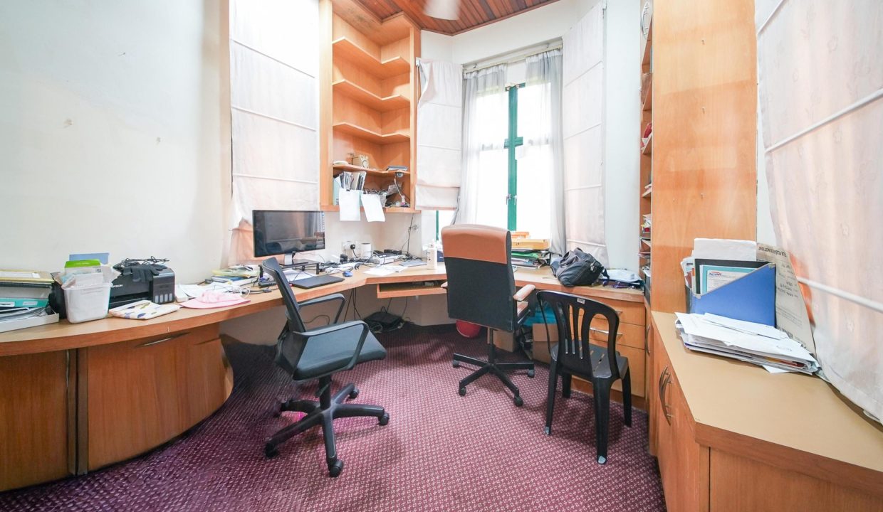 list-116250-31-69007e975fff70.64194064