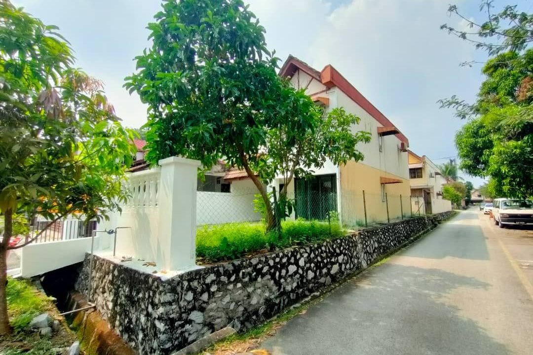 3c05ba53-6720-4e1f-8bba-b397dc916097