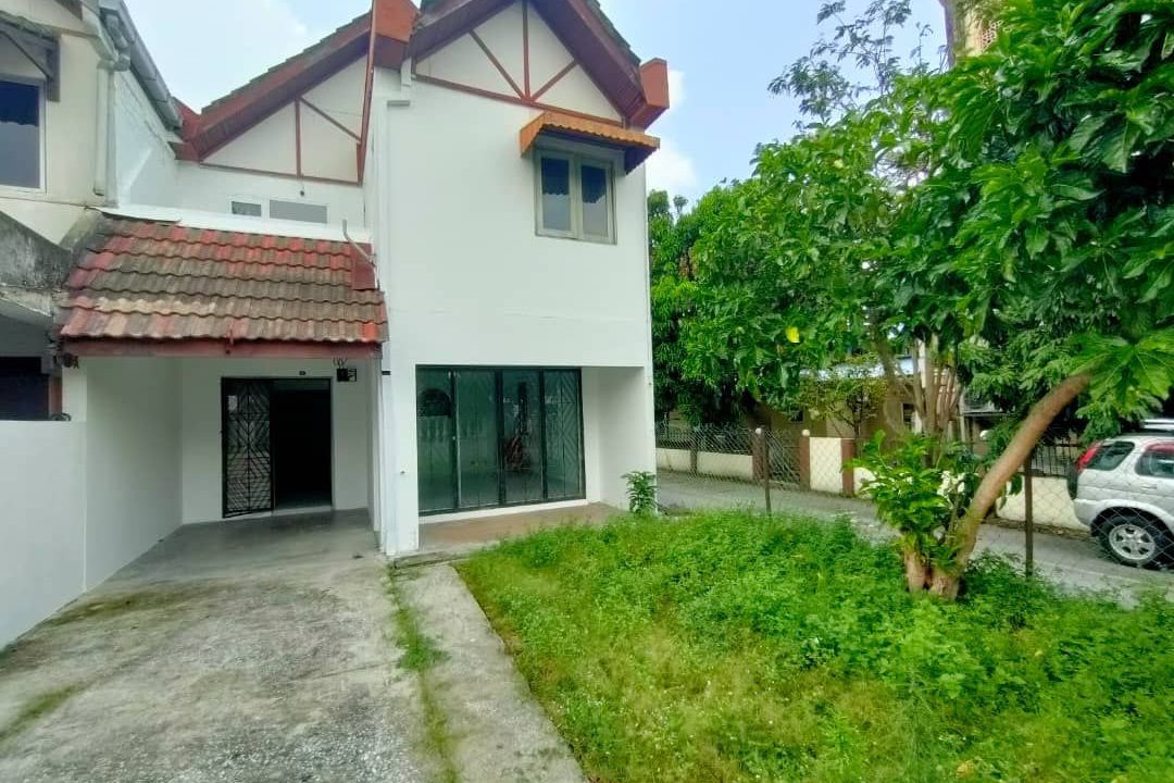 b2e20378-e2b1-4e29-a39f-ea02dfb0356b