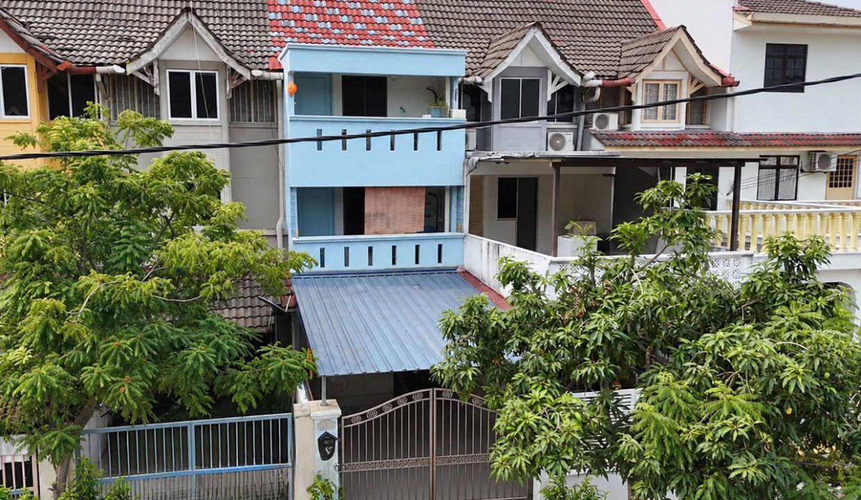 RUMAH TERES TAMAN DATUK SENU SENTUL11